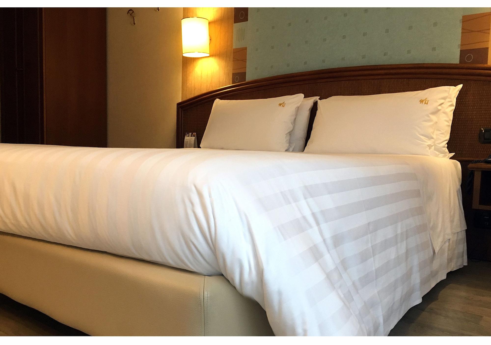 Welcome Hotel Λενιάνο Εξωτερικό φωτογραφία