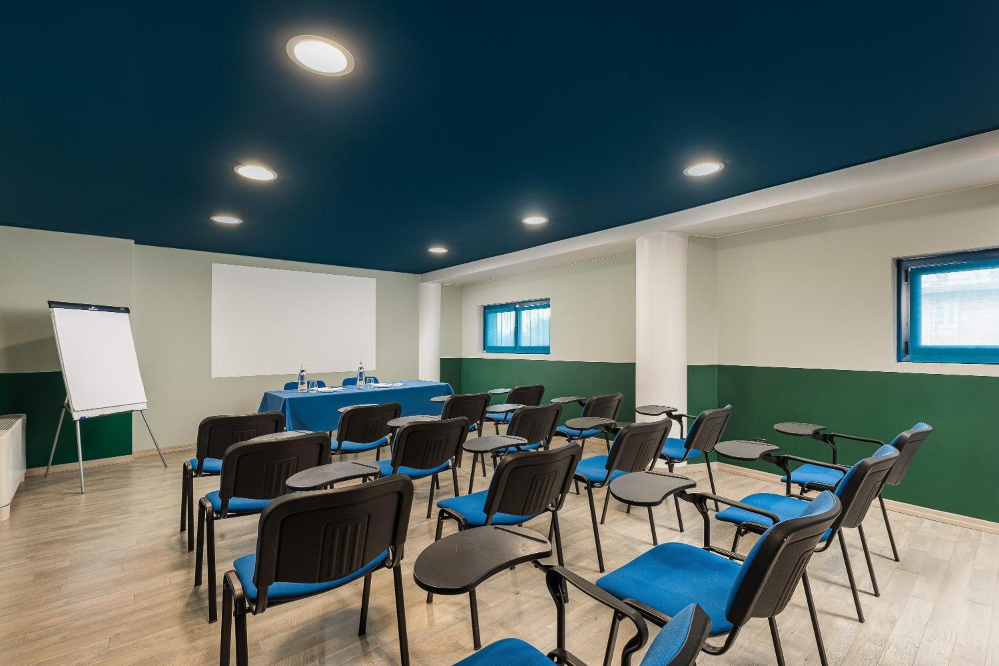 Welcome Hotel Λενιάνο Εξωτερικό φωτογραφία