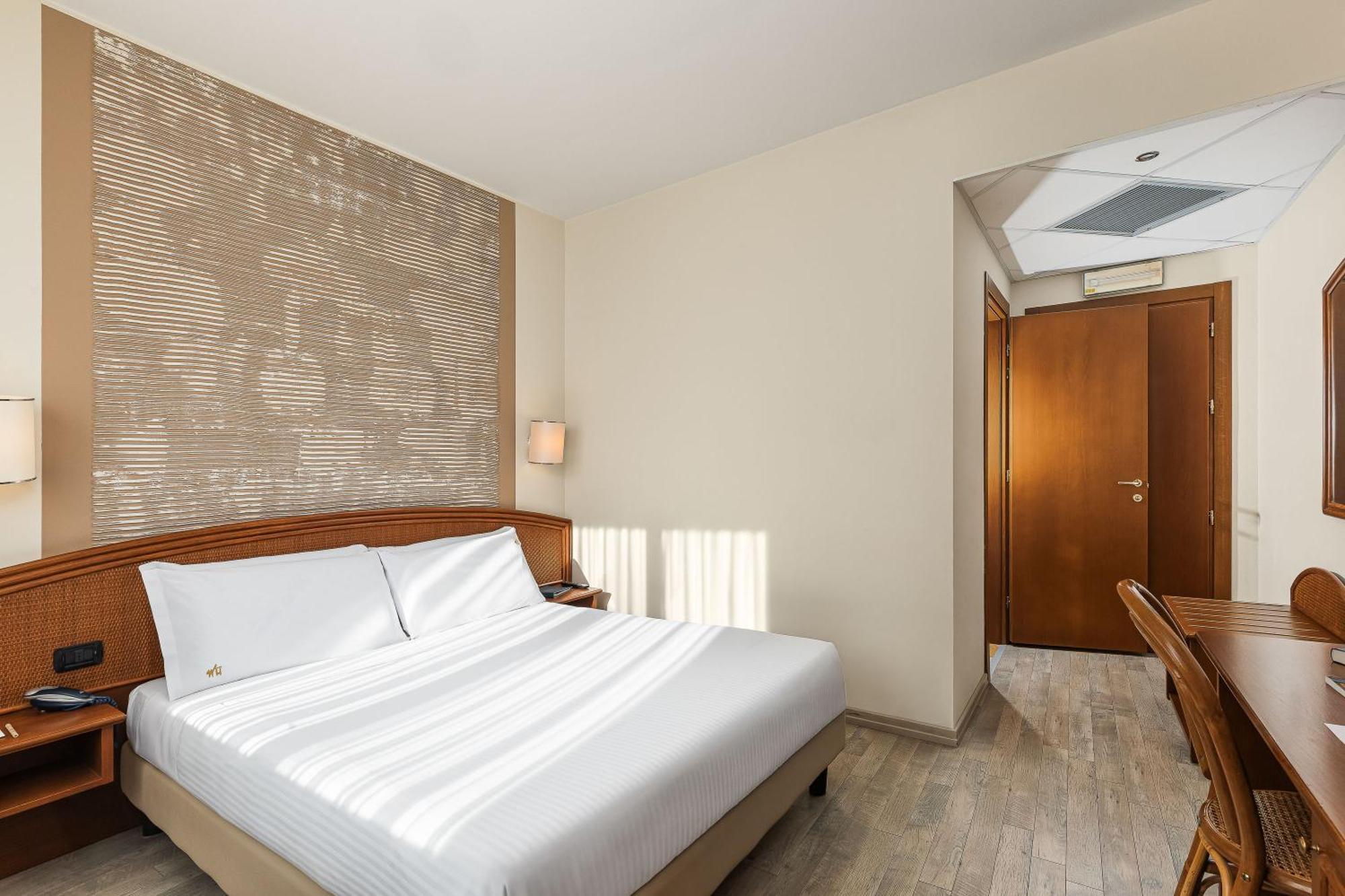 Welcome Hotel Λενιάνο Δωμάτιο φωτογραφία