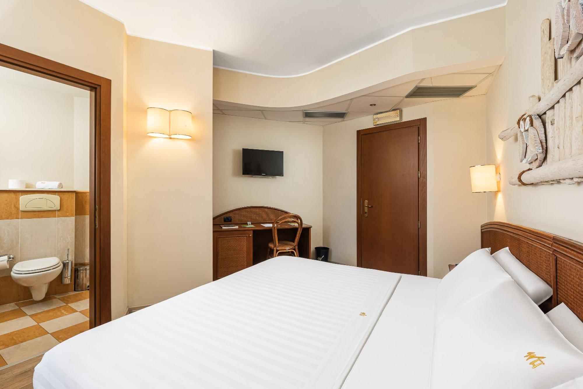 Welcome Hotel Λενιάνο Εξωτερικό φωτογραφία