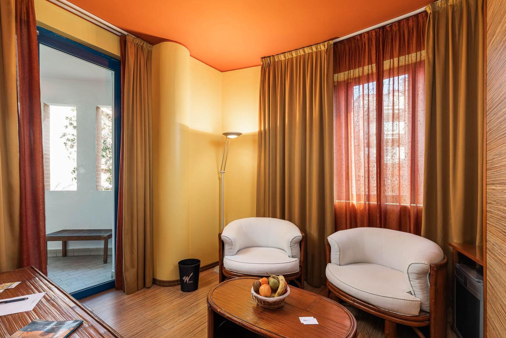 Welcome Hotel Λενιάνο Εξωτερικό φωτογραφία