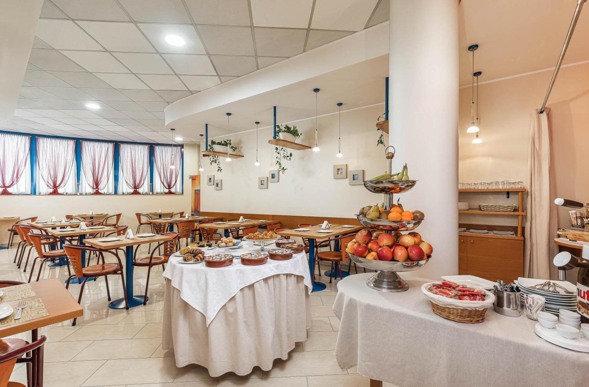 Welcome Hotel Λενιάνο Εξωτερικό φωτογραφία